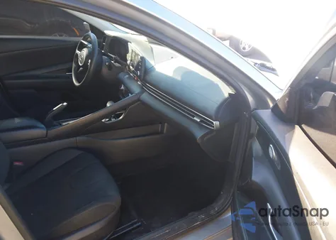 2023 Hyundai Elantra Sel from USA, damaged, VIN 5NPLM4AG6PH093169